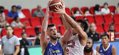 Clasico semis Game 3 .
